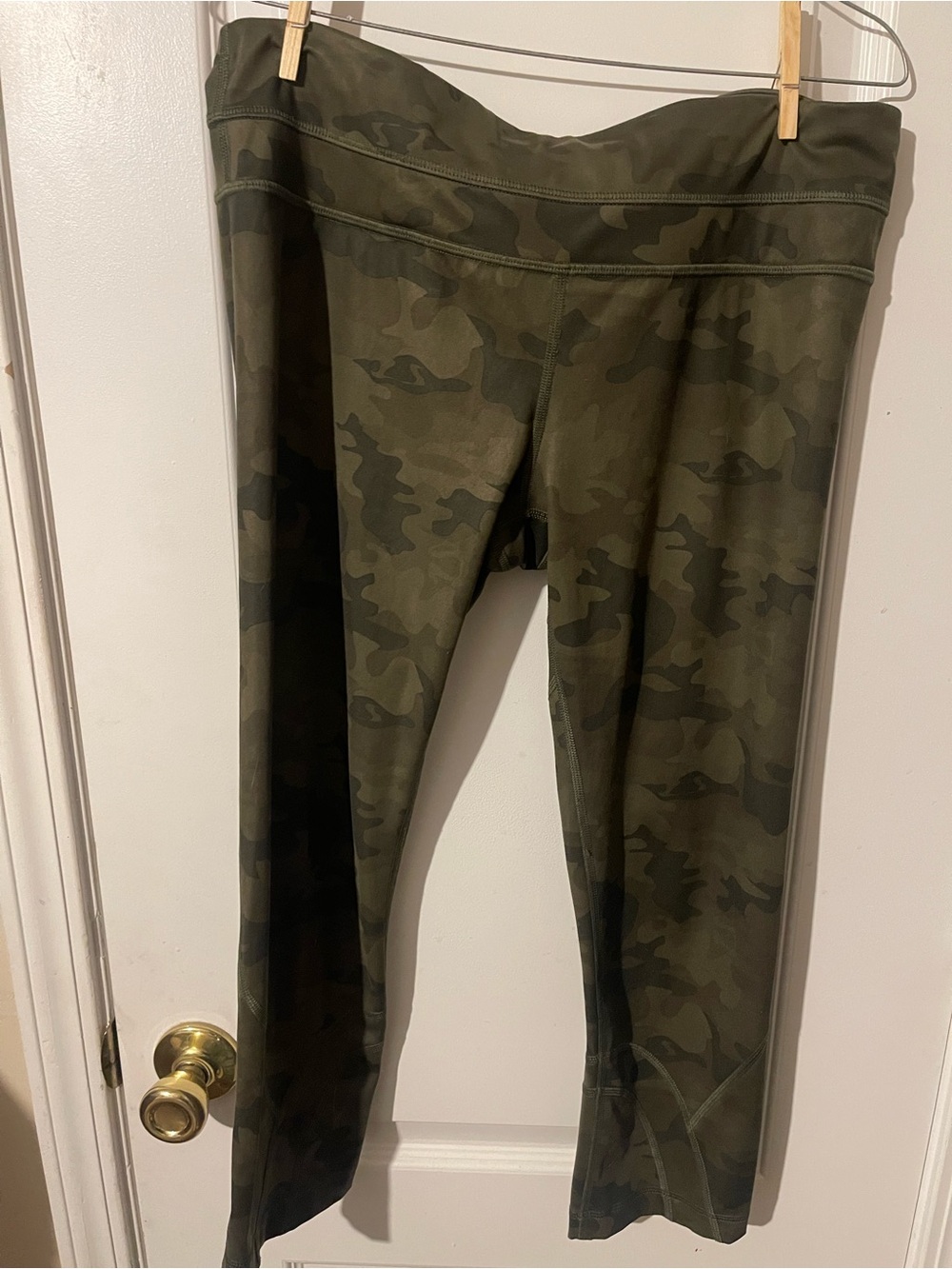 lululemon athletica Olive Green Camo Leggings